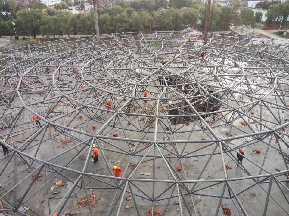 满洲里全民健身中心网架